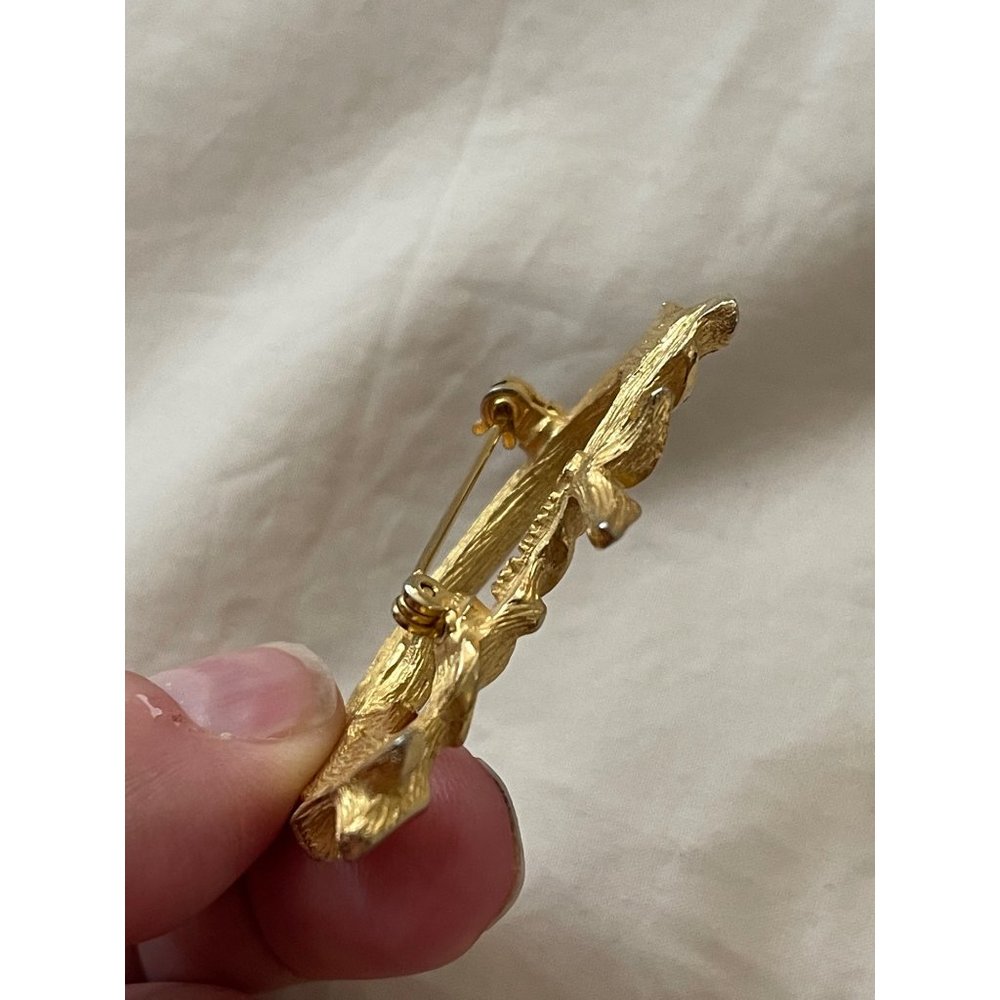 Sarah Coventry Vintage "D" Branches with leaves Design Brushed Gold Tone Brooch - Picture 7 of 12
